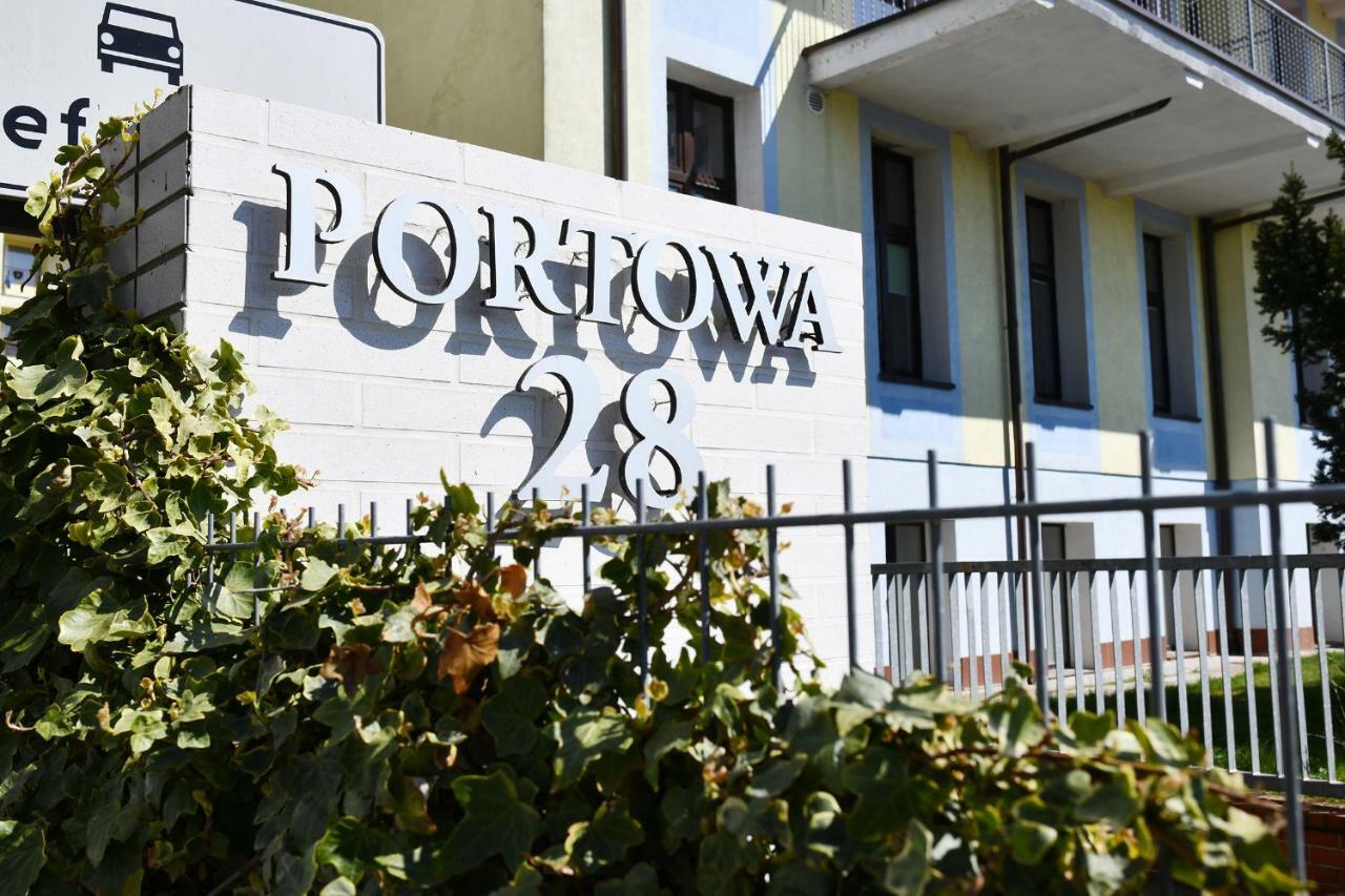 Apartamenty Navigator-Portowa 28 Kolobrzeg Bagian luar foto