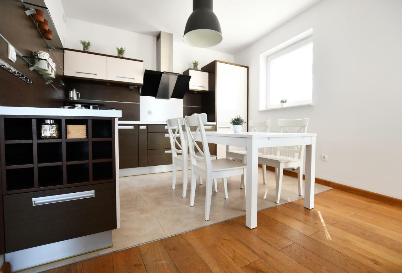 Apartamenty Navigator-Portowa 28 Kolobrzeg Bagian luar foto