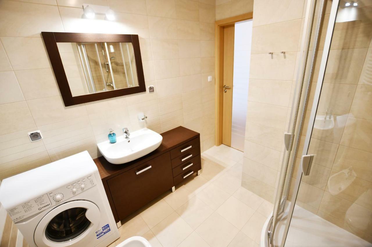 Apartamenty Navigator-Portowa 28 Kolobrzeg Bagian luar foto