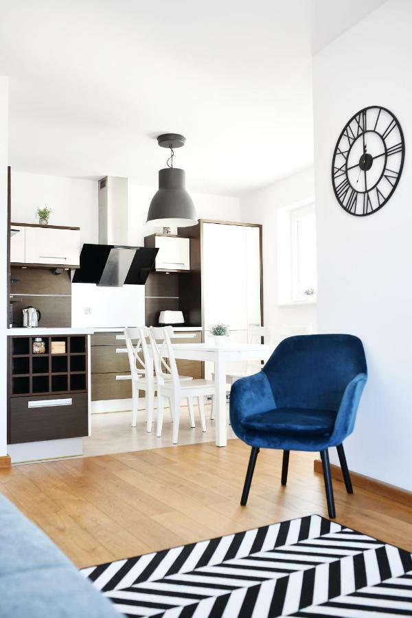 Apartamenty Navigator-Portowa 28 Kolobrzeg Bagian luar foto